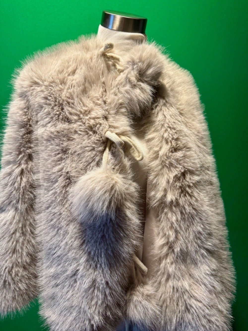 Women's Faux Fur Cape